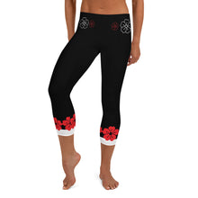 Load image into Gallery viewer, Flower Capri Leggings