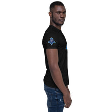 Carregar imagem no visualizador da galeria, BK Trident Cool Short-Sleeve Unisex T-Shirt
