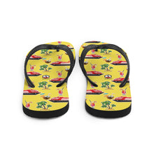Carregar imagem no visualizador da galeria, Cruise Yellow Flip-Flops - Seastorm Summer Collection