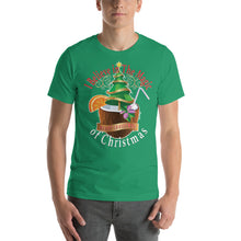 Load image into Gallery viewer, I Believe In The Magic of Christmas Short-Sleeve Unisex T-Shirt