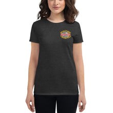 Cargar imagen en el visor de la galería, Seastorm Beach Life Hawaii USA, Cold Colors - Women's short sleeve t-shirt
