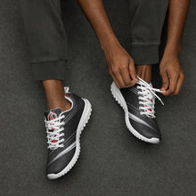 Carregar imagem no visualizador da galeria, FUTURO SeastormApparel® Men’s athletic shoes
