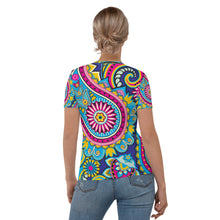 Cargar imagen en el visor de la galería, Seastorm Apparel Floral Paisley Women&#39;s T-shirt
