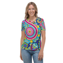 Carregar imagem no visualizador da galeria, Seastorm Apparel Floral Paisley Women&#39;s T-shirt
