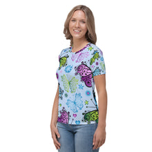 Cargar imagen en el visor de la galería, Seastorm Apparel Blue Floral Butterflies Women&#39;s T-shirt
