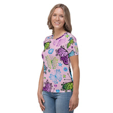 Cargar imagen en el visor de la galería, Seastorm Apparel Twilight Floral Butterflies Women&#39;s T-shirt
