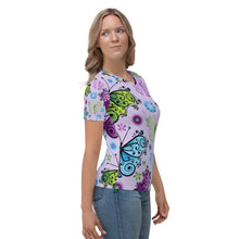 Cargar imagen en el visor de la galería, Seastorm Apparel Floral Butterflies Women&#39;s T-shirt
