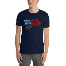 Carregar imagem no visualizador da galeria, USA Flag Short-Sleeve Unisex T-Shirt
