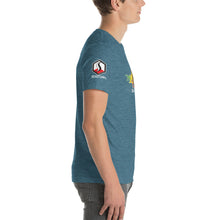 Cargar imagen en el visor de la galería, Surf TRI Hot Short-Sleeve Unisex T-Shirt
