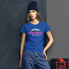 Carregar imagem no visualizador da galeria, New York State of Mind Women&#39;s short sleeve t-shirt

