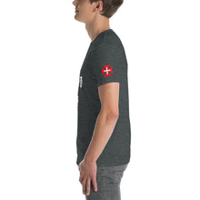 Cargar imagen en el visor de la galería, Portugal Shields Short-Sleeve Unisex T-Shirt
