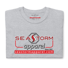 Carregar imagem no visualizador da galeria, Seastorm Apparel RedLogo Short-Sleeve Unisex T-Shirt
